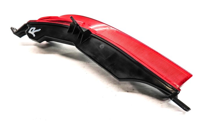 Thumbnail 6: 15-19 LAND ROVER DISCOVERY SPORT (L550) RIGHT REAR BUMPER TAILLIGHT LIGHT LAMP