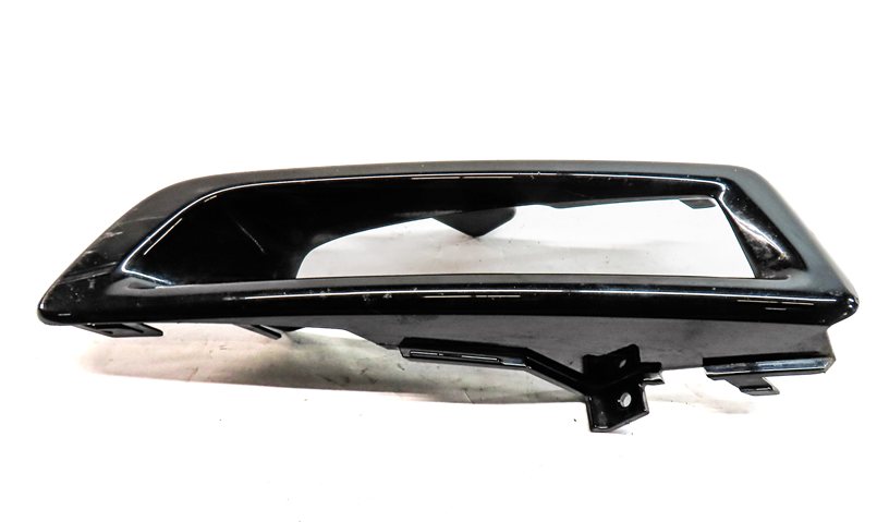 Thumbnail 4: 2016 LAND ROVER DISCOVERY SPORT (L550) FRONT RIGHT PASSENGER FOGLIGHT TRIM