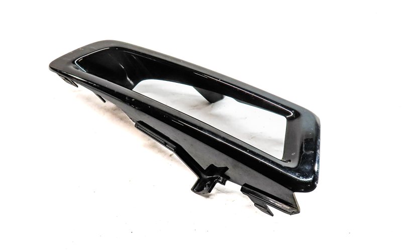 Thumbnail 5: 2016 LAND ROVER DISCOVERY SPORT (L550) FRONT RIGHT PASSENGER FOGLIGHT TRIM