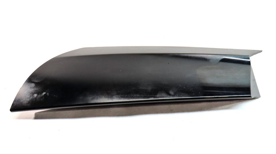 Thumbnail 4: 2016 LAND ROVER DISCOVERY SPORT (L550) REAR LEFT D PILLAR TRIM MOULDING (BLACK)