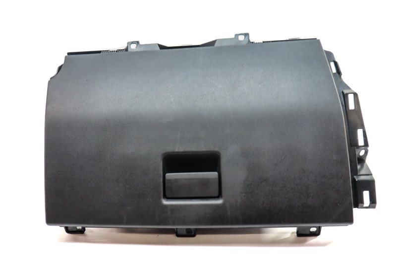 Thumbnail 2: 2015-2016 LAND ROVER DISCOVERY SPORT (L550) RIGHT GLOVE BOX ASSEMBLY (Tan)