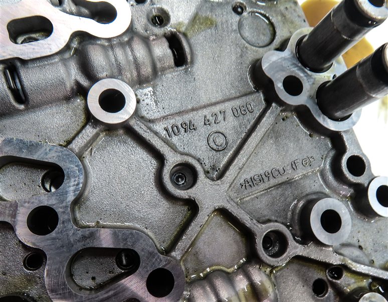 Thumbnail 6: 2014-2017 EVOQUE DISCOVERY SPORT (L538 L550) 9HP-48 AUTO TRANSMISSION VALVE BODY