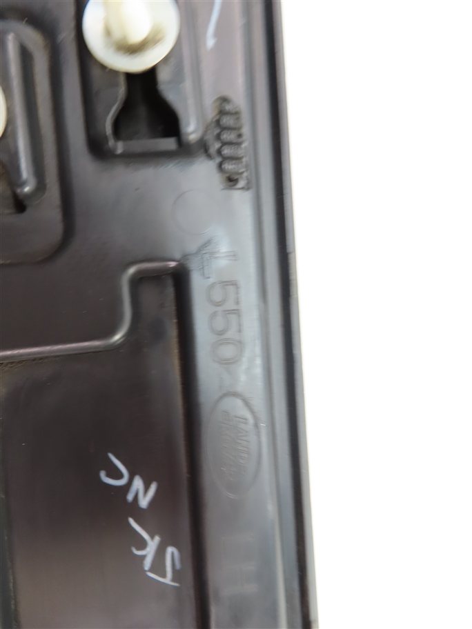 Thumbnail 6: 2015-2019 LAND ROVER DISCOVER SPORT (L550) FRONT LEFT DRIVER DOOR MOULDING TRIM