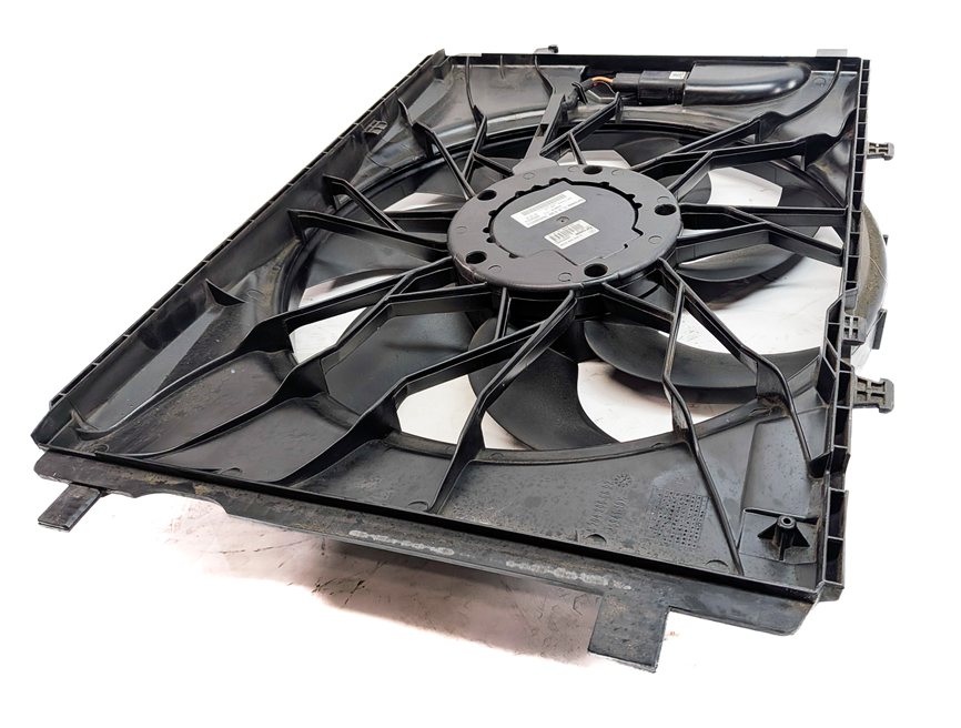 Thumbnail 6: 08-17 MERCEDES B C E CLA CLS GLK SLK (W207 W204 X204 W212) RADIATOR COOLING FAN