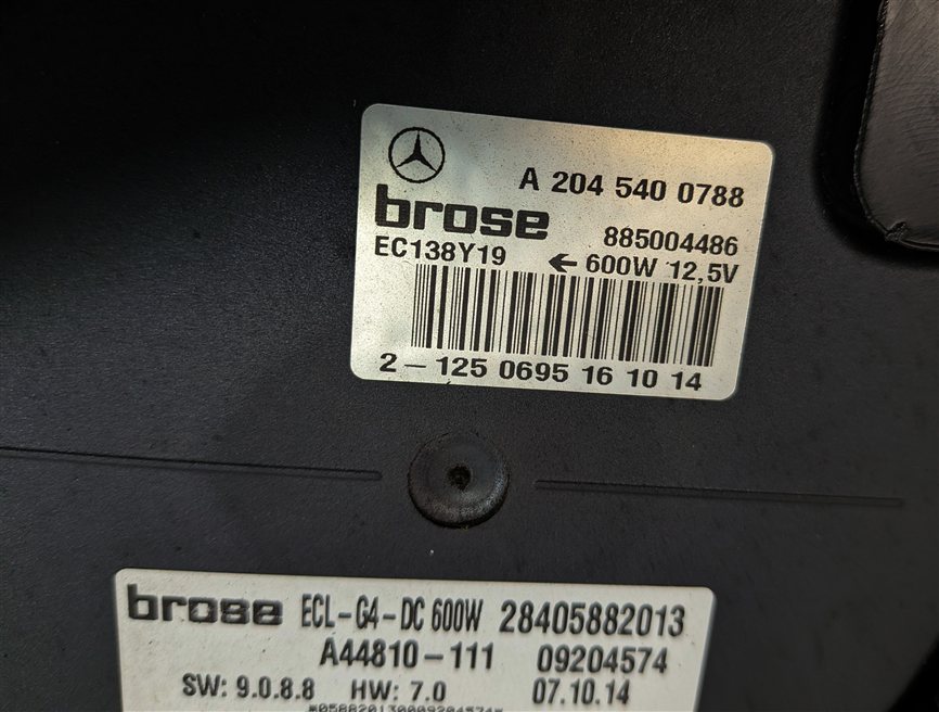 Thumbnail 9: 08-17 MERCEDES B C E CLA CLS GLK SLK (W207 W204 X204 W212) RADIATOR COOLING FAN