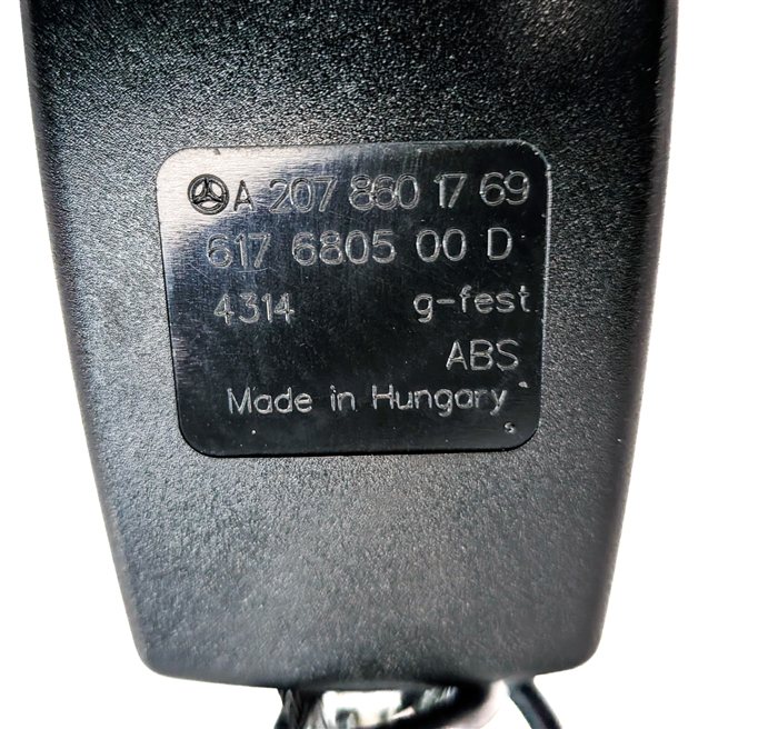 Thumbnail 6: 10-17 C E CLASS (W204 W207) COUPE CONVERTIBLE LEFT DRIVER SEATBELT RECEIVER