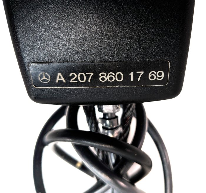 Thumbnail 7: 10-17 C E CLASS (W204 W207) COUPE CONVERTIBLE LEFT DRIVER SEATBELT RECEIVER