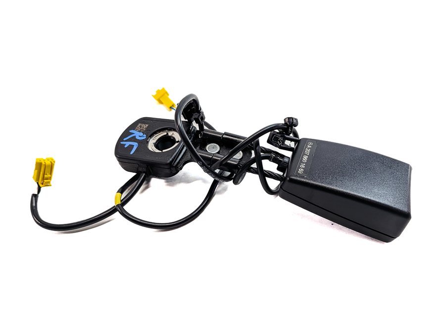 Thumbnail 4: 10-17 C E CLASS (W204 W207) COUPE CONVERTIBLE RIGHT PASSENGER SEATBELT RECEIVER