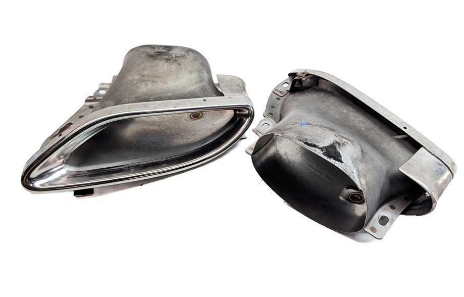 Thumbnail 2: 2015 MERCEDES E400 CONVERTIBLE A207 3.5L REAR MUFFLER EXHAUST TIP SET/2 (CHROME)