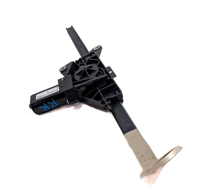 Thumbnail 4: 2015 MERCEDES E400 CONV A207 FRONT RIGHT PASSENGER SEATBELT HANDOVER ARM (Beige)
