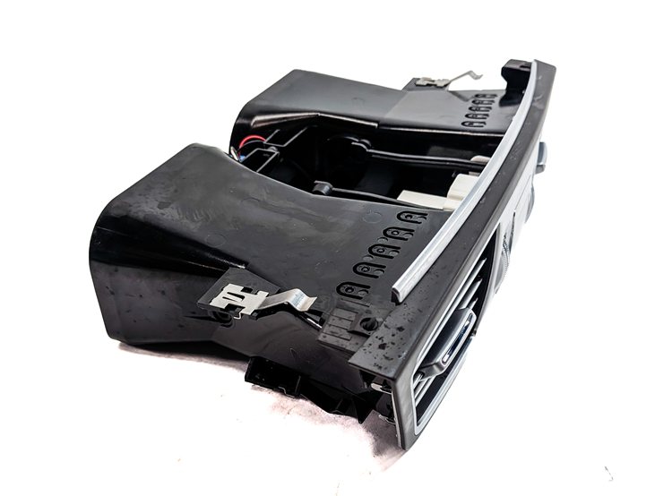 Thumbnail 5: 2015 MERCEDES E400 CONV (A207) FRONT CENTER DASH HEAT AIR AC VENT w/ CLOCK