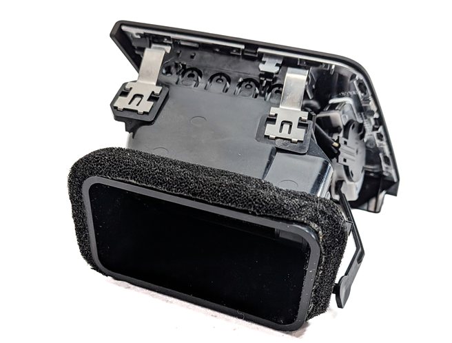 Thumbnail 4: 2015 MERCEDES E400 CONV (A207) FRONT RIGHT PASSENGER DASH HEAT AIR AC HVAC VENT