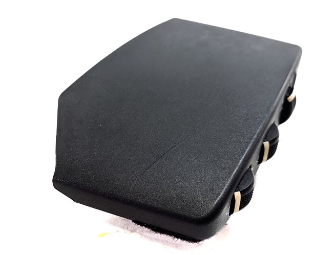 Thumbnail 3: 2015 MERCEDES E400 CONV (A207) FRONT RIGHT PASSENGER SEAT ADJUST SWITCH w/LUMBAR