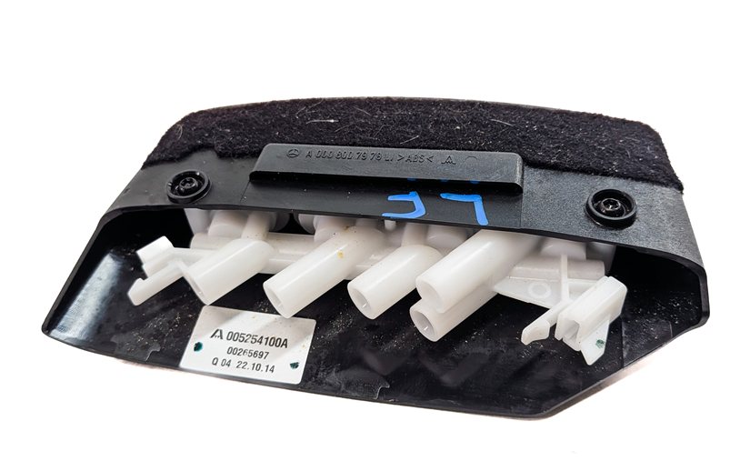 Thumbnail 6: 15 MERCEDES E400 CONVERTIBLE A207 FRONT LEFT DRIVER SEAT ADJUST SWITCH w/LUMBAR