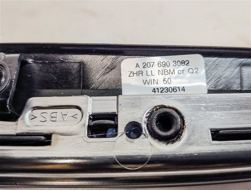 Thumbnail 6: 2015 MERCEDES E400 CONV A207 REAR LEFT & RIGHT INTERIOR DOOR TRIM SET/2 (Walnut)