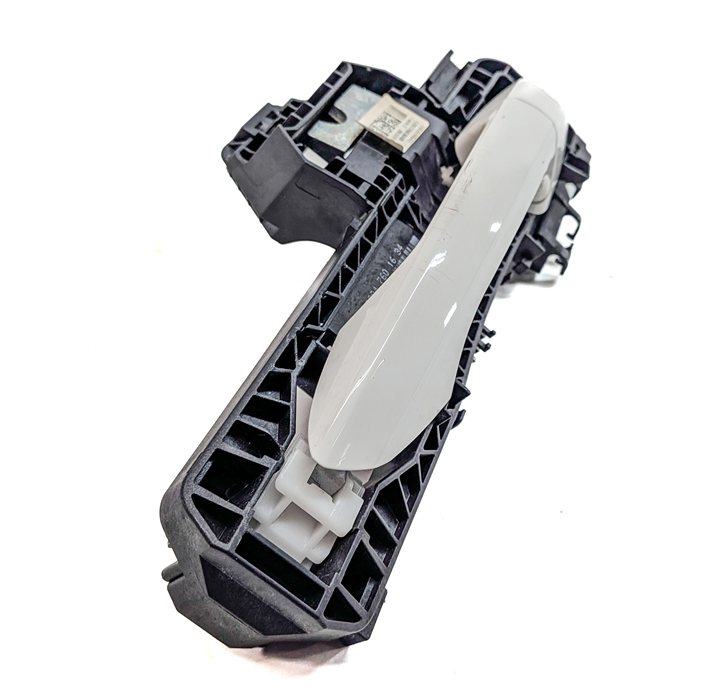 Thumbnail 3: 10-17 MERCEDES E CLASS A207 C207 FRONT RIGHT PASSENGER DOOR HANDLE (White)