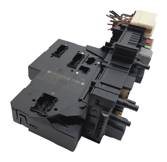 14-16 MERCEDES E400 E550 (A207) CONVERTIBLE - REAR SIGNAL ACQUISITION MODULE SAM