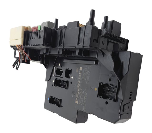 Thumbnail 2: 14-16 MERCEDES E400 E550 (A207) CONVERTIBLE - REAR SIGNAL ACQUISITION MODULE SAM