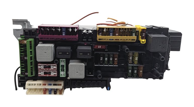 Thumbnail 6: 14-16 MERCEDES E400 E550 (A207) CONVERTIBLE - REAR SIGNAL ACQUISITION MODULE SAM