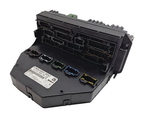 13-18 MERCEDES E S SL CLS W212 W222 FRONT SIGNAL ACQUISITION MODULE w/ FUSE BOX