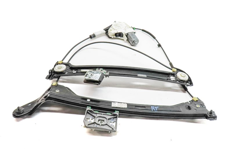 Thumbnail 4: 10-17 AUDI A5 RS5 S5 (B8 8T) CONVERTIBLE RIGHT PASSENGER WINDOW REGULATOR MOTOR