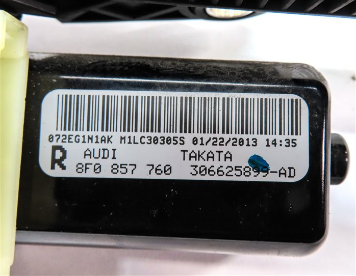 Thumbnail 5: 2013 AUDI S5 CONVERTIBLE B8 8T FRONT RIGHT PASSENGER SEATBELT EXTENDER ARM MOTOR
