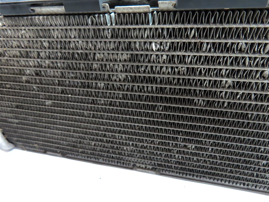 Thumbnail 10: 13-18 AUDI S6 S7 (C7) 4.0L AUTO ENGINE WATER COOLANT AUXILIARY CENTER RADIATOR