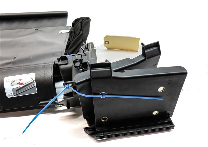 Thumbnail 6: 2013 AUDI S5 (B8 8T) CONVERTIBLE SOFT TOP STOWAGE BOX COVER ASSEMBLY (BLACK)