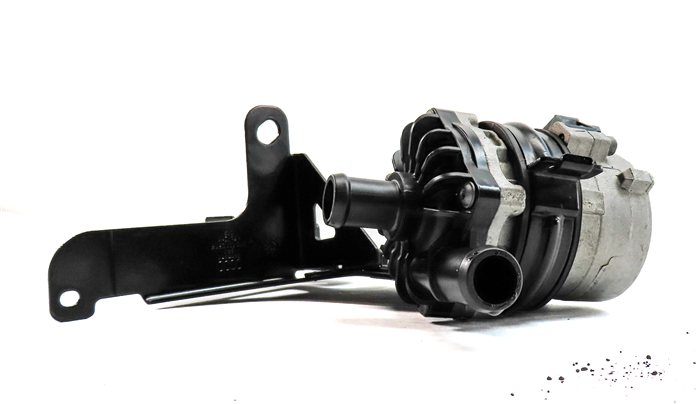 Thumbnail 3: 13 AUDI S5 CONVERTIBLE (B8 8T) 3.0L (CGXC) ELECTRIC AUXILIARY WATER COOLANT PUMP