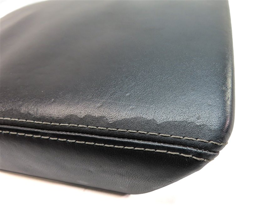 Thumbnail 5: 10-17 AUDI A5 S5 CONVERTIBLE B8 8T FRONT CENTER CONSOLE ARMREST LID (Black)