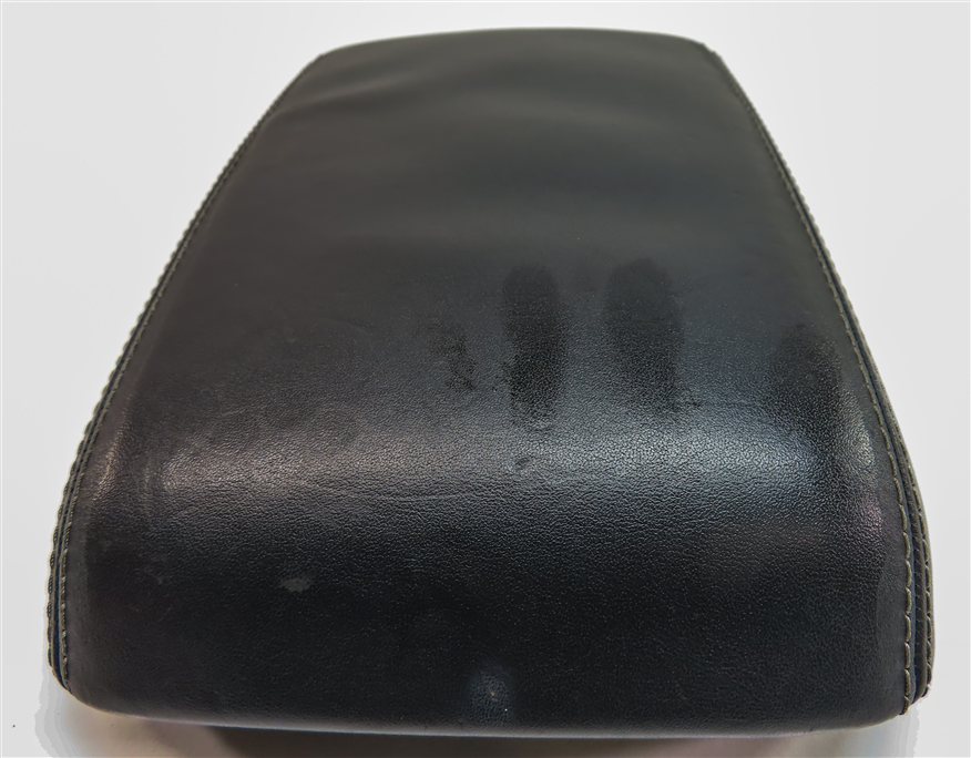 Thumbnail 6: 10-17 AUDI A5 S5 CONVERTIBLE B8 8T FRONT CENTER CONSOLE ARMREST LID (Black)