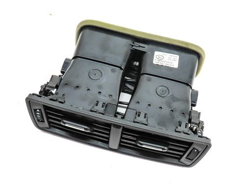 Thumbnail 2: 2017 AUDI Q7 (4M) REAR CENTER CONSOLE HEAT AIR AC HVAC DUAL VENT (Black)