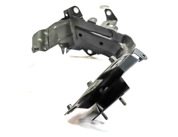 Thumbnail 3: 2017 AUDI Q7 (4M) FRONT LEFT DRIVER FENDER SUPPORT MOUNT BRACKET