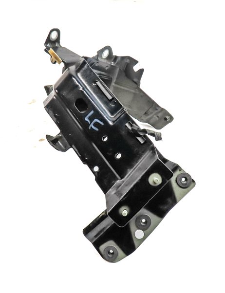 Thumbnail 4: 2017 AUDI Q7 (4M) FRONT LEFT DRIVER FENDER SUPPORT MOUNT BRACKET