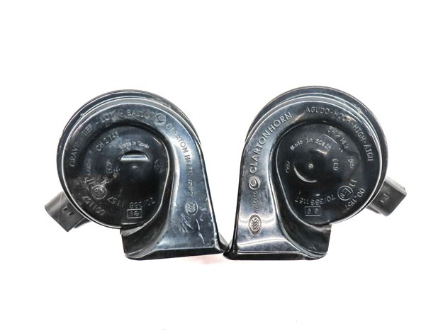 Thumbnail 1: 2017-2024 AUDI Q7 (4M) HIGH & LOW TONE NOTE ALERT HORN SET/2