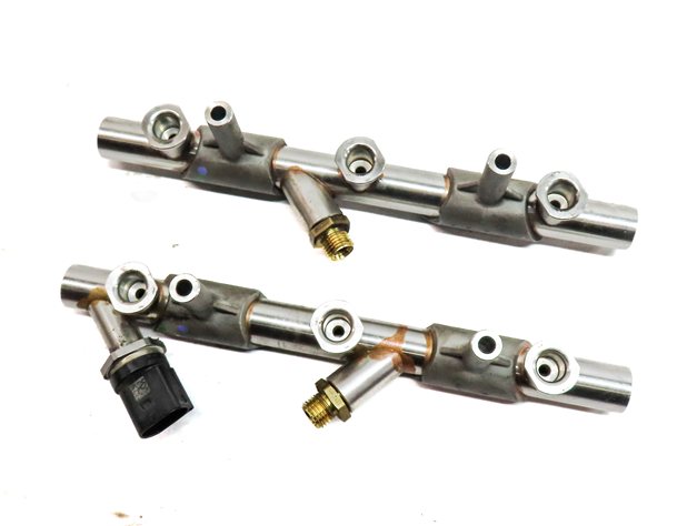 Thumbnail 2: 2017 AUDI Q7 (4M) 3.0L SUPER (CREC) ENGINE FUEL INJECTOR RAIL SET/ 2