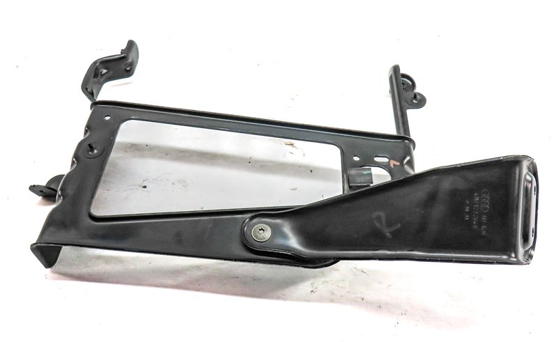 Thumbnail 6: 2017 AUDI Q7 (4M) 3.0L SUPER (CREC) ENGINE RIGHT RADIATOR SUPPORT MOUNT BRACKET