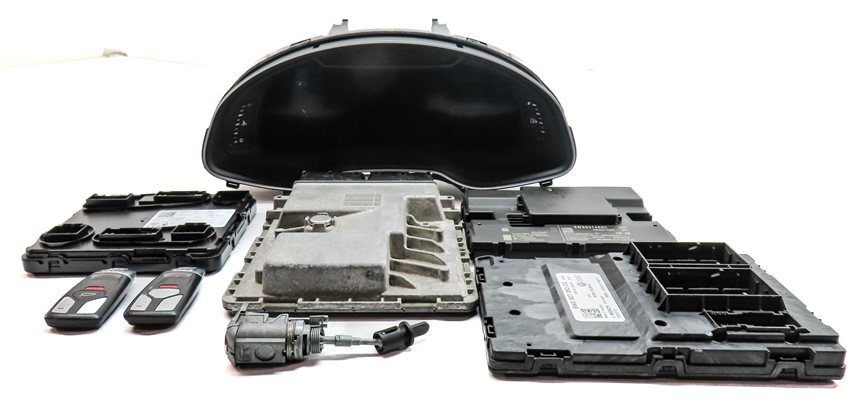 Thumbnail 2: 17 AUDI Q7 4M 3.0L SUPER ENGINE CREC SPEEDOMETER ECM ANTI THEFT MODULE KEY SET