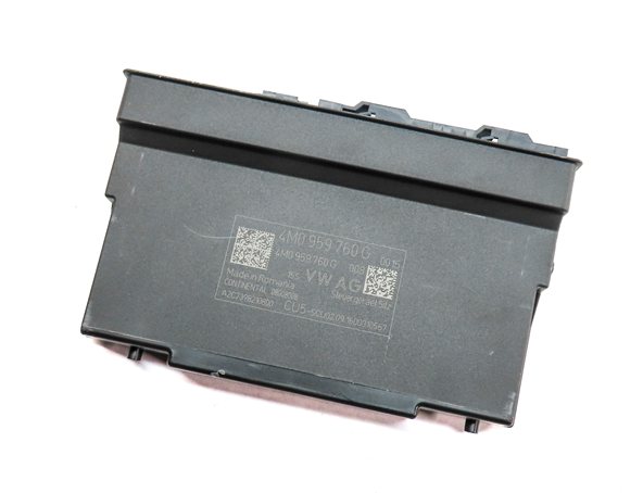 Thumbnail 2: 17-20 AUDI Q7 (4M) REAR 3RD THIRD ROW SEAT ADJUST ADJUSTMENT CONTROL MODULE