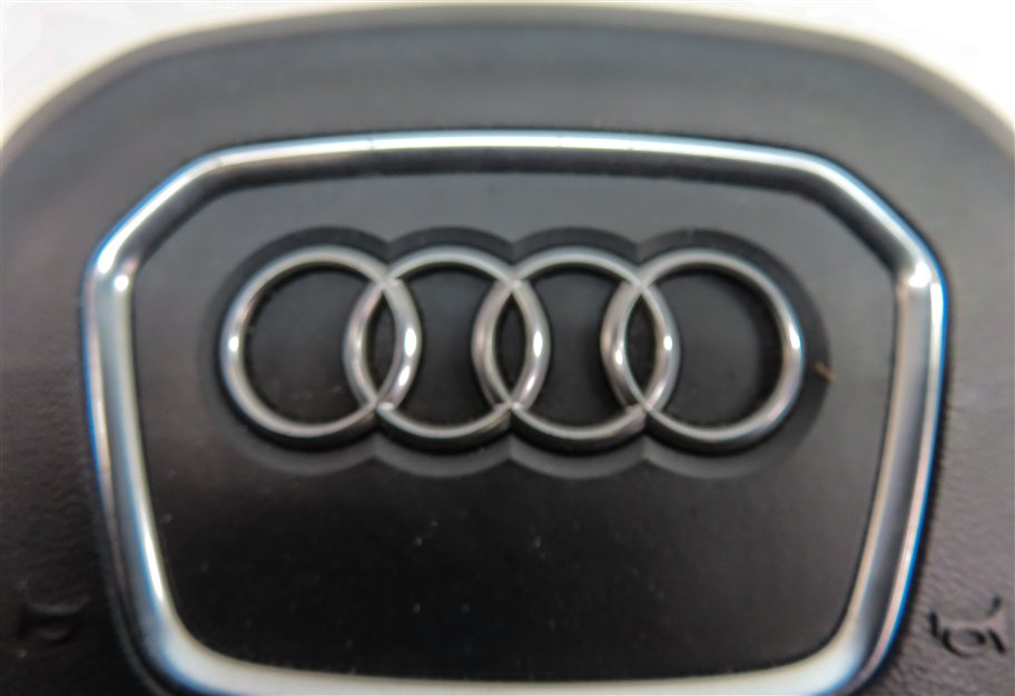 Thumbnail 8: 2017-2019 AUDI Q7 (4M) FRONT LEFT DRIVER STEERING WHEEL AIRBAG AIR BAG (Black)