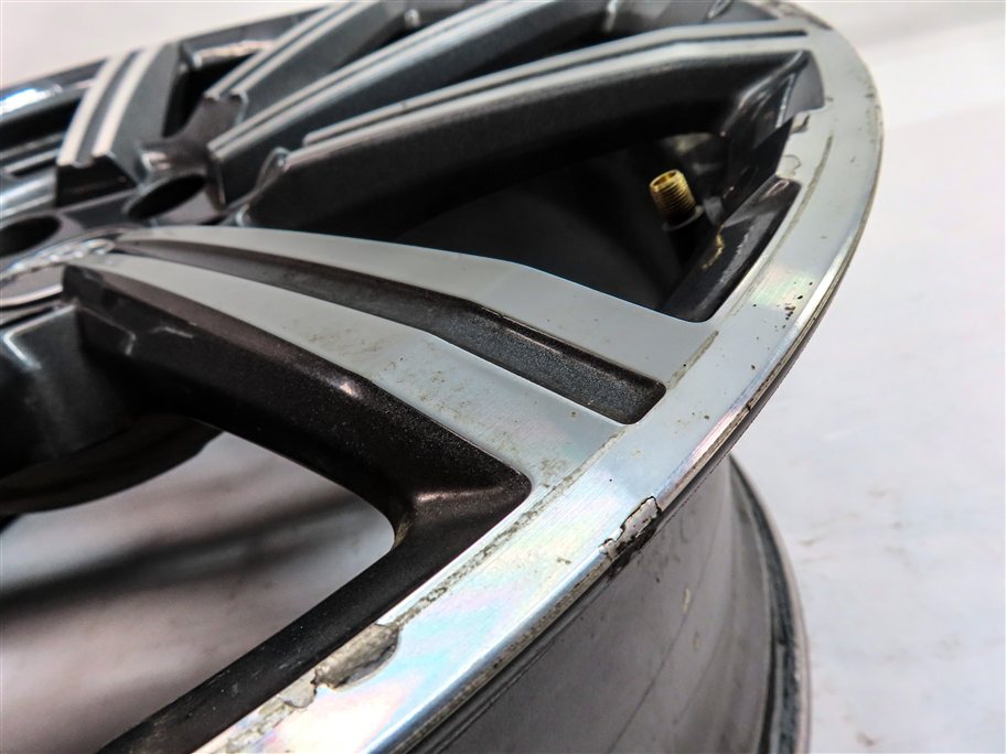 Thumbnail 7: 2017-2019 AUDI Q7 (4M) 20x9 ALUMINUM ALLOY 10-SPOKE WHEEL RIM