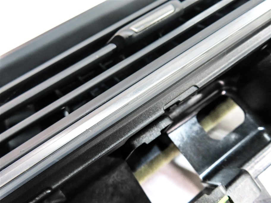 Thumbnail 11: 2017 AUDI Q7 (4M) FRONT CENTER RIGHT DASH HEAT AIR AC HVAC VENT ASSEMBLY (Black)