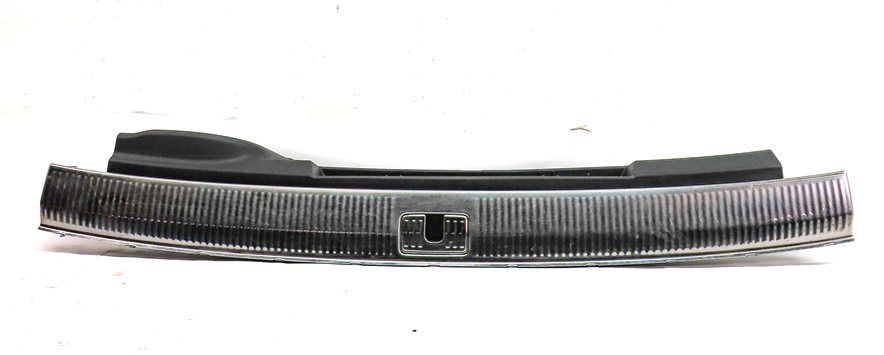 Thumbnail 3: 2017 AUDI Q7 (4M) REAR TRUNK LIFTGATE HATCH LID SILL SCUFF PLATE TRIM MOULDING