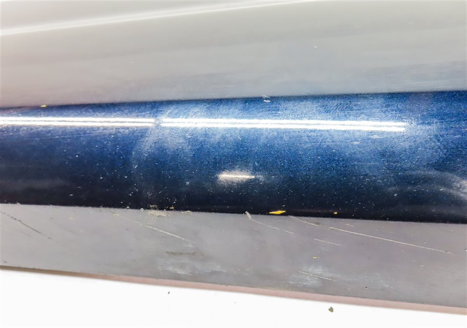 Thumbnail 11: 2017-2019 AUDI Q7 (4M) FRONT LEFT DRIVER LOWER DOOR MOULDING TRIM (Blue)