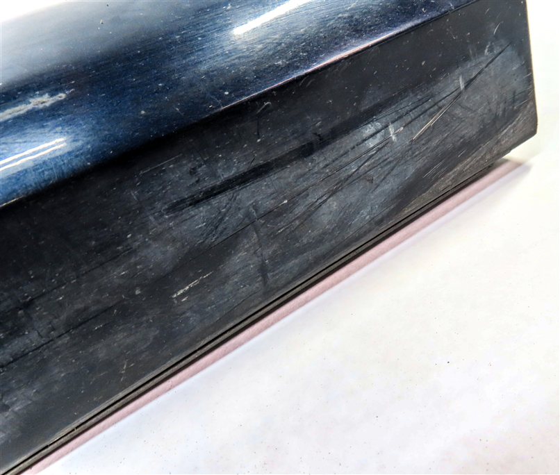 Thumbnail 12: 2017-2019 AUDI Q7 (4M) FRONT LEFT DRIVER LOWER DOOR MOULDING TRIM (Blue)