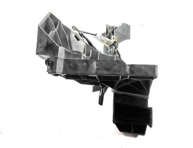 Thumbnail 6: 2017 AUDI Q7 (4M) FRONT RIGHT PASSENGER HEADLIGHT HEAD LIGHT LAMP MOUNT BRACKET