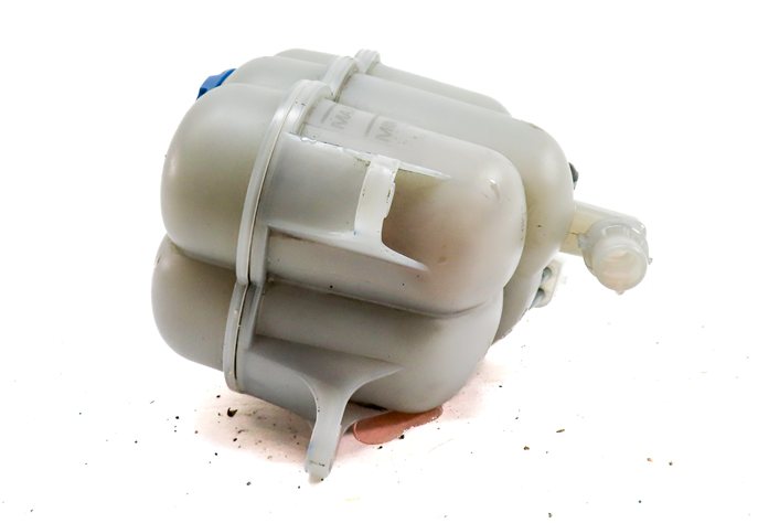 Thumbnail 4: 2017 AUDI Q7 (4M) 3.0L SUPER (CREC) ENGINE WATER COOLANT OVERFLOW TANK RESERVOIR