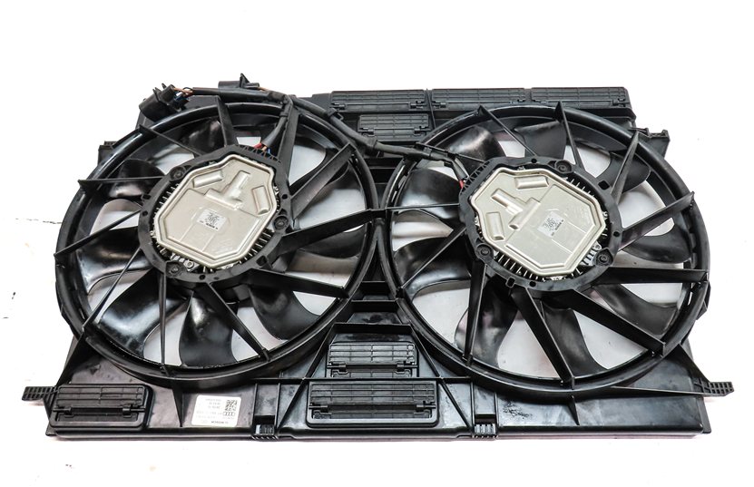 17-20 AUDI Q7 (4M) 3.0L SUPER RADIATOR COOLING FAN BLADE MOTOR SHROUD ASSEMBLY
