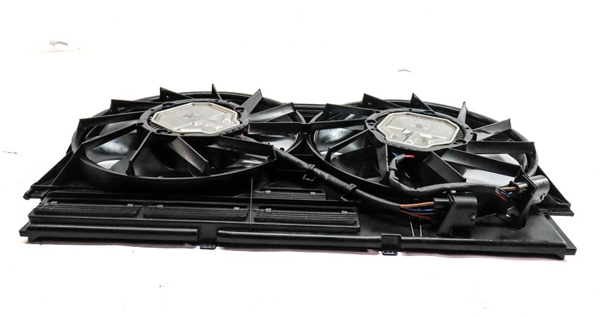 Thumbnail 5: 17-20 AUDI Q7 (4M) 3.0L SUPER RADIATOR COOLING FAN BLADE MOTOR SHROUD ASSEMBLY