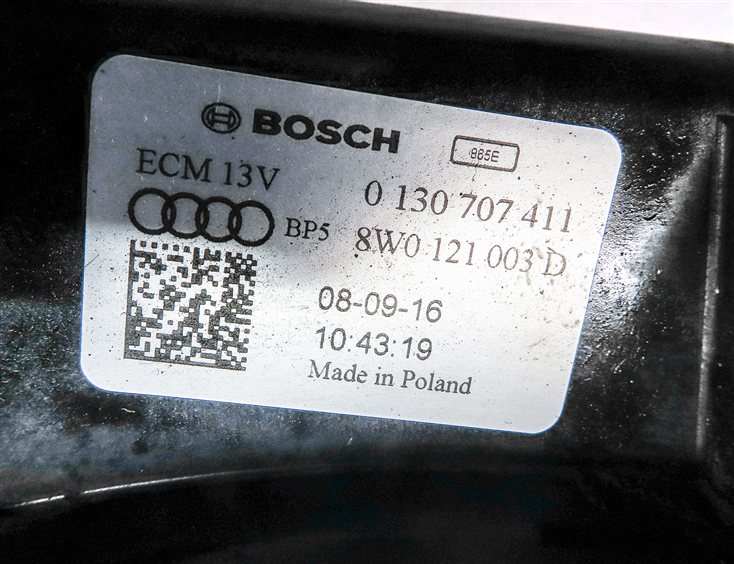 Thumbnail 8: 17-20 AUDI Q7 (4M) 3.0L SUPER RADIATOR COOLING FAN BLADE MOTOR SHROUD ASSEMBLY